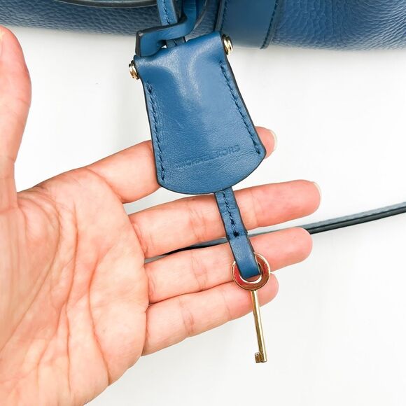 Michael Kors Blue Tote Bag - Picture 10 of 12